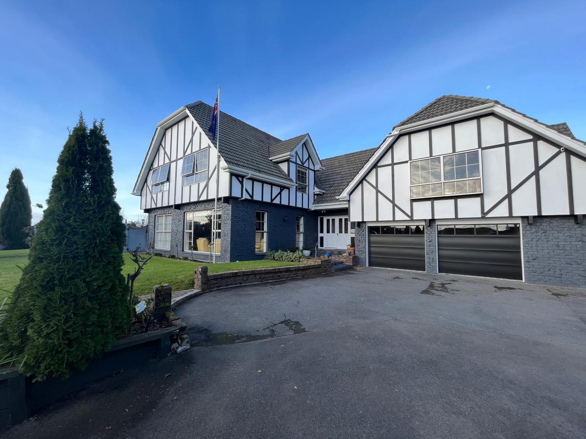 Tudor Manor Bed&Breakfast Paraparaumu Exterior foto